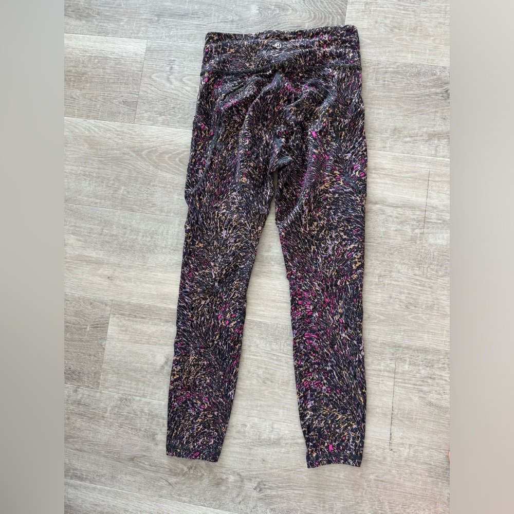 Lululemon invigorate high rise tight 25” size 6